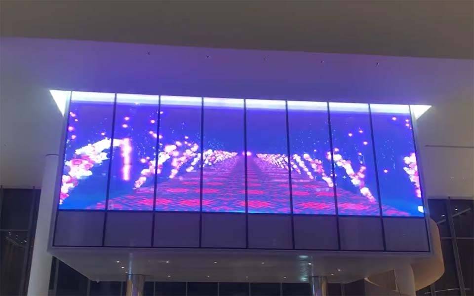 transparent-led-glass-display-screen-in-saudi-arabia